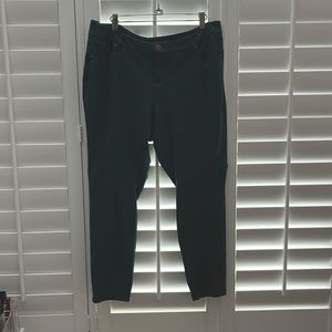Green stretch ponte pant, torrid size 18
